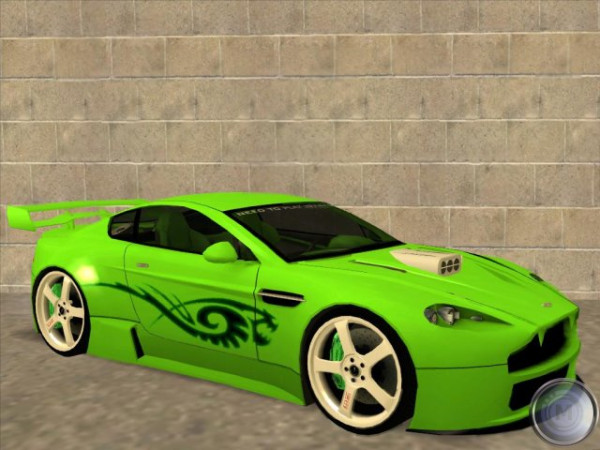 Aston Martin Vantage V8 - Green Shark Tuning
