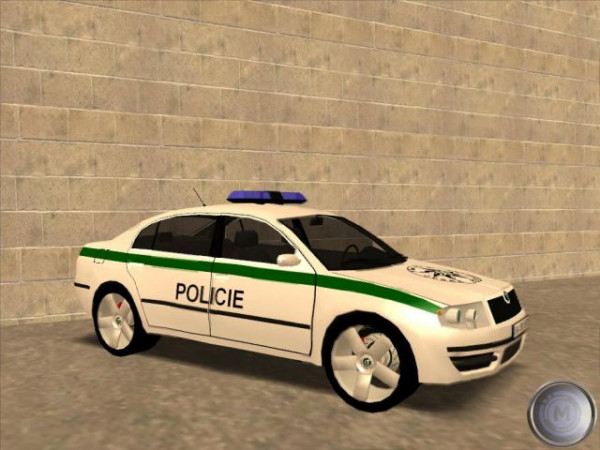 Skoda Superb Policie (police tchèque) v.2
